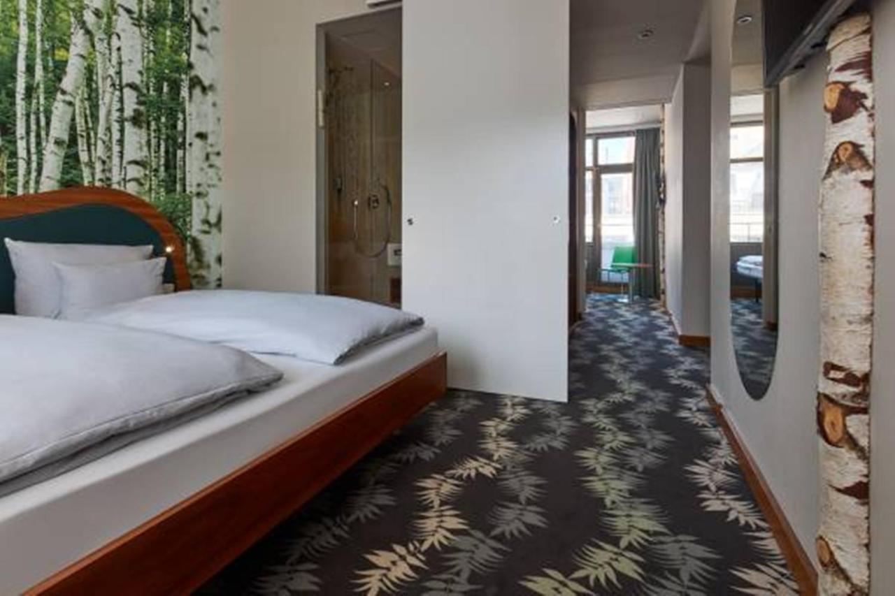 Cocoon Stachus 3* Munich